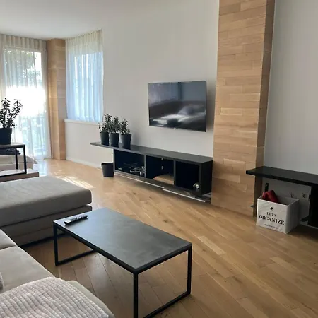 Unique - Grbavica 公寓 塞拉耶佛