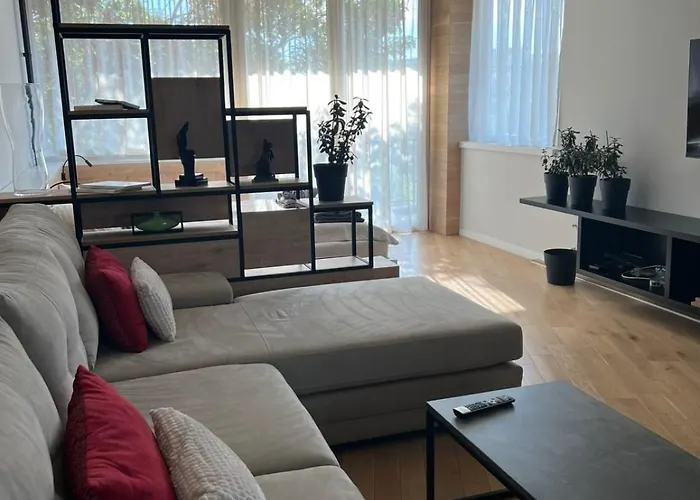 Unique - Grbavica 公寓 *